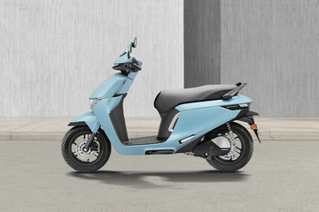 Honda Activa e Side Profile View (Left)