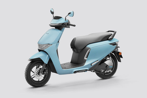 Honda Activa e Front Left Quarter View Honda Activa e Front Left Quarter View