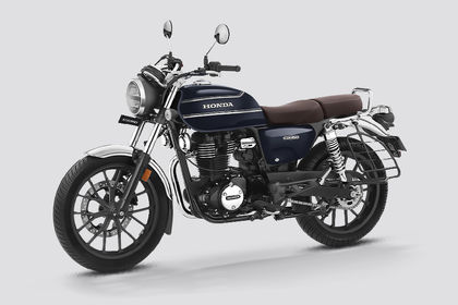 Honda CB350 Front Left Quarter View