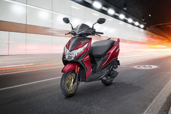 Honda Dio (2020-2024) Front Left Quarter View Honda Dio (2020-2024) Front Left Quarter View