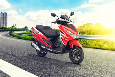 Honda Grazia Front Right Quarter View