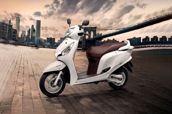 Honda Aviator Front Left Quarter View