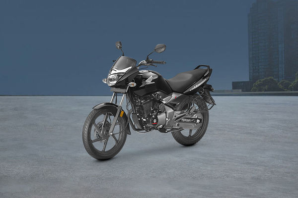 Honda CB Unicorn 150 Front Left Quarter View
