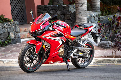 Honda CBR500R Front Left Quarter View Honda CBR500R Front Left Quarter View