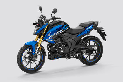 Honda Hornet 2.0 Front Left Quarter View Honda Hornet 2.0 Front Left Quarter View