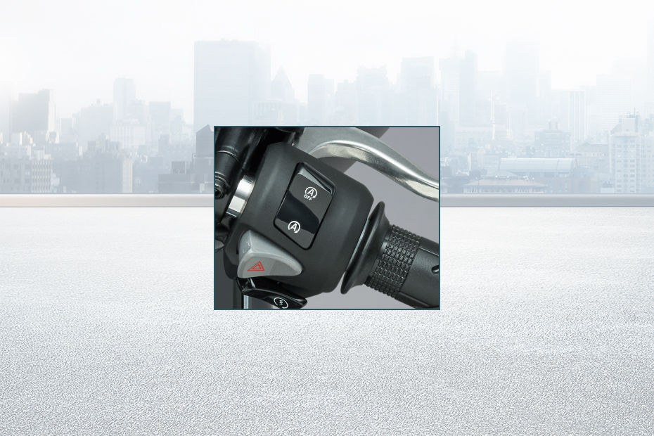 Honda PCX160 image 9