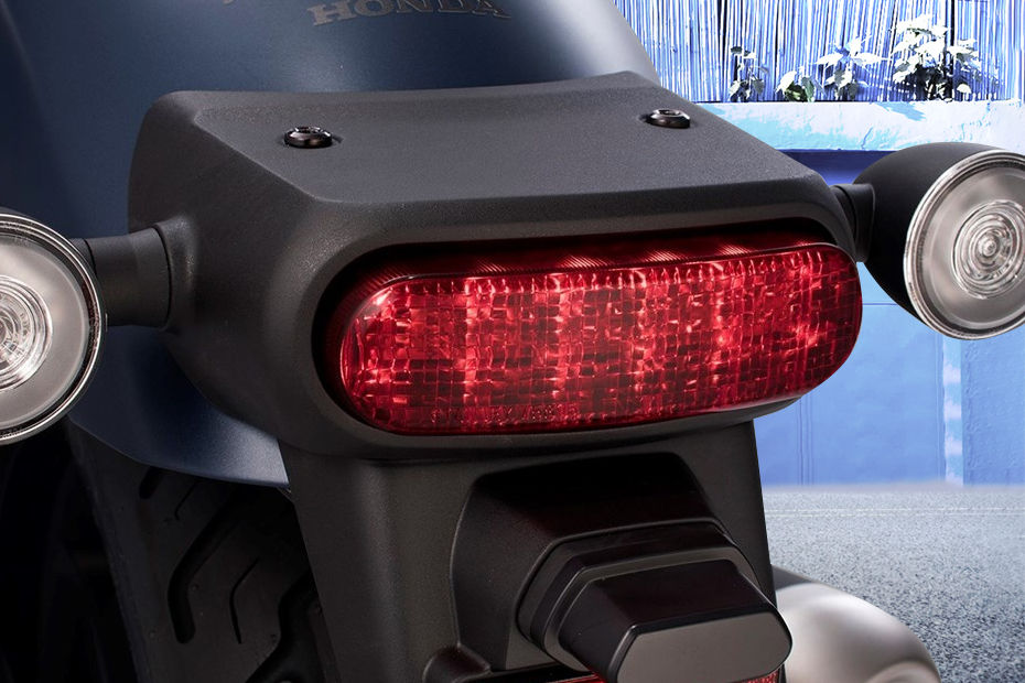 Honda Rebel 500 image 8