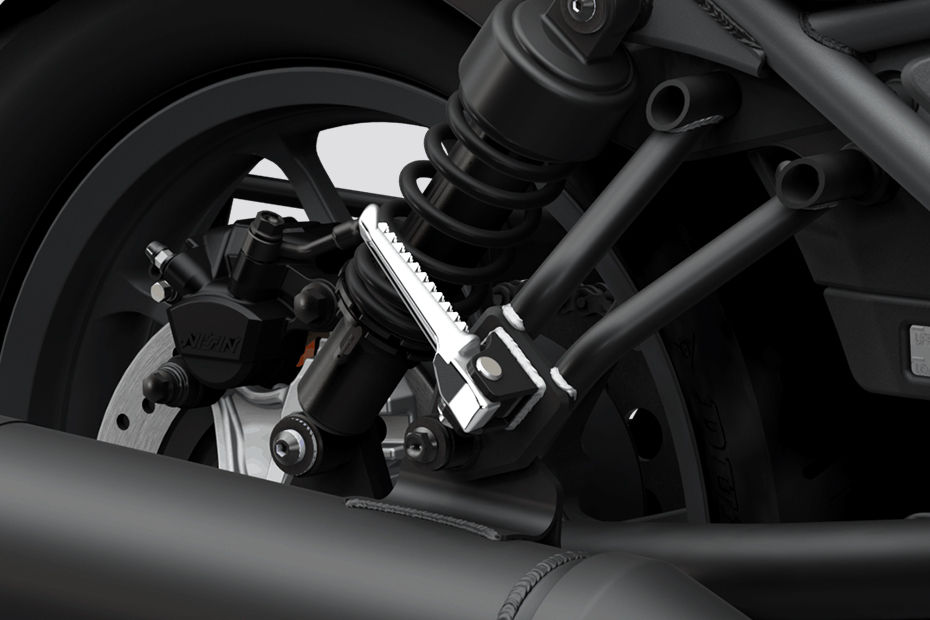 Honda Rebel 300 image 8