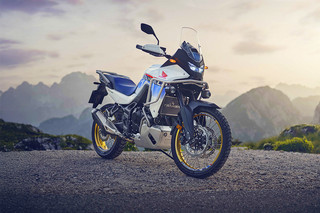2025 होंडा XL750 Transalp