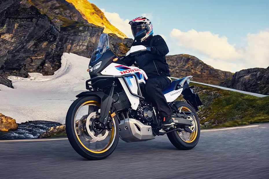 Honda XL750 Transalp image 10