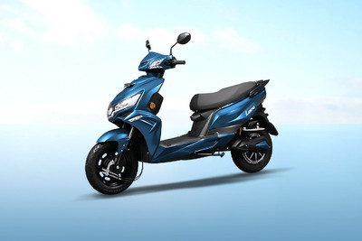 हॉप इलेक्ट्रिक लियो Front Left Quarter View