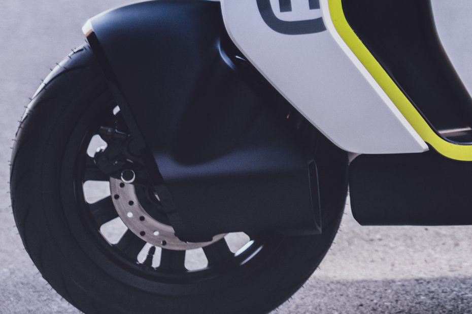 Husqvarna Vektorr Concept image 10
