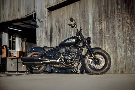 Indian Chief Bobber Dark Horse Black Smoke