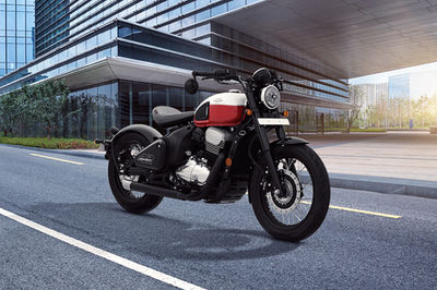 Jawa 42 Bobber Price, Mileage, Weight, Colors