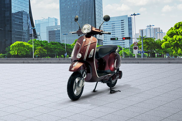 Jitendra JMT Classic City Front Left Quarter View