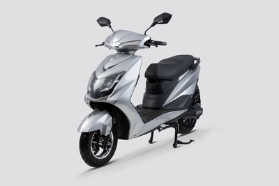 जितेंद्र प्रिमो Front Left Quarter View