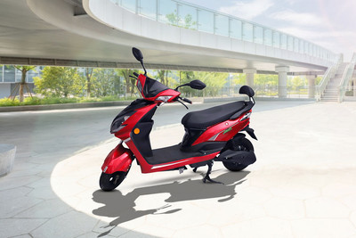 Joy e-bike Gen Next Nanu Front Left Quarter View