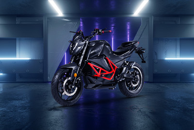 Joy e-bike Hurricane Front Left Quarter View