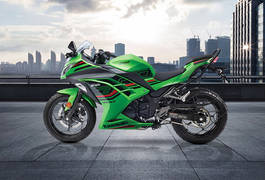 Used Kawasaki Ninja 300 Bikes in Delhi