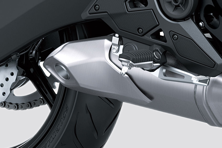 Kawasaki Versys 650 Exhaust (Endcan) Image - BikeDekho
