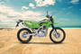 Kawasaki KLX230 दाईं ओर का दृश्य