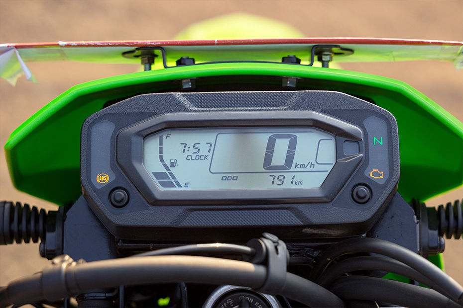 Kawasaki KLX230 Price, Mileage, Weight, Images