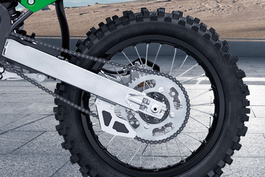 Kawasaki KX112 image 10