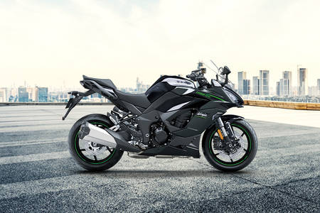 Kawasaki Ninja 1100SX Right Side View