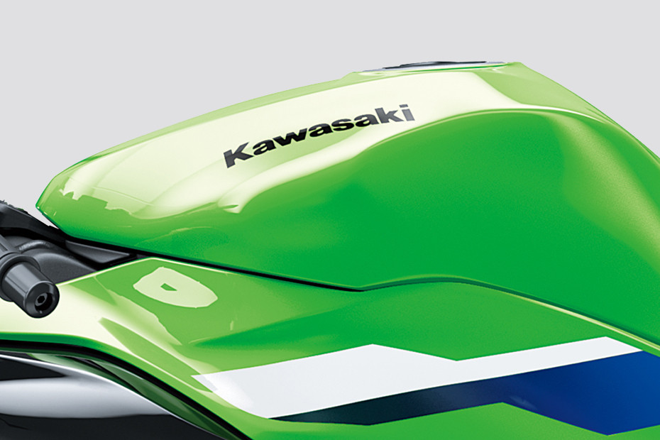 Kawasaki Ninja ZX-6R Images, Ninja ZX-6R Photos & 360 View