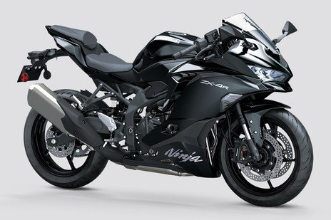 New 2026 Kawasaki Ninja ZX-6R Launched In India: Gets A Price
