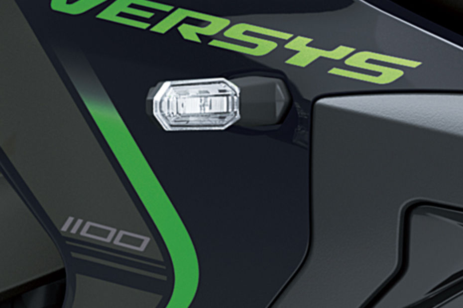 2025 Kawasaki Versys 1100 image 6