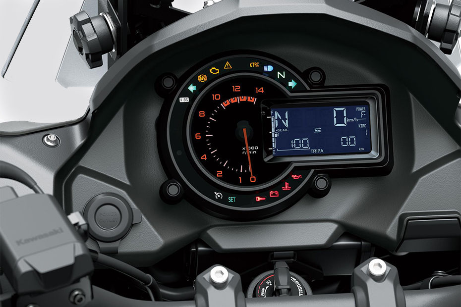 Kawasaki Versys 1100 image 5