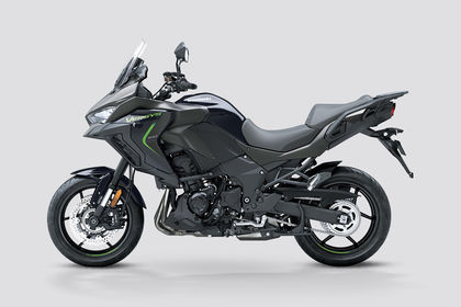 Kawasaki Versys 1100 Side Profile View (Left) Kawasaki Versys 1100 Side Profile View (Left)