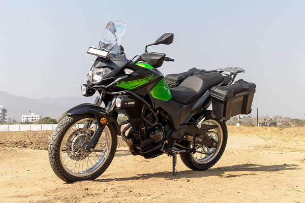 Kawasaki Versys X 300 Front Left Quarter View Kawasaki Versys X 300 Front Left Quarter View