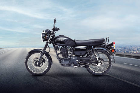 Kawasaki W175 Ebony