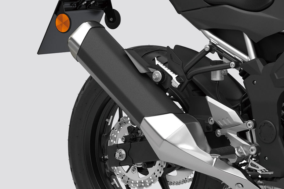 Kawasaki Z125 Exhaust (Endcan) Image - BikeDekho