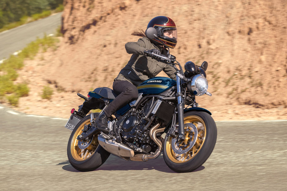 Kawasaki Z650RS image 7
