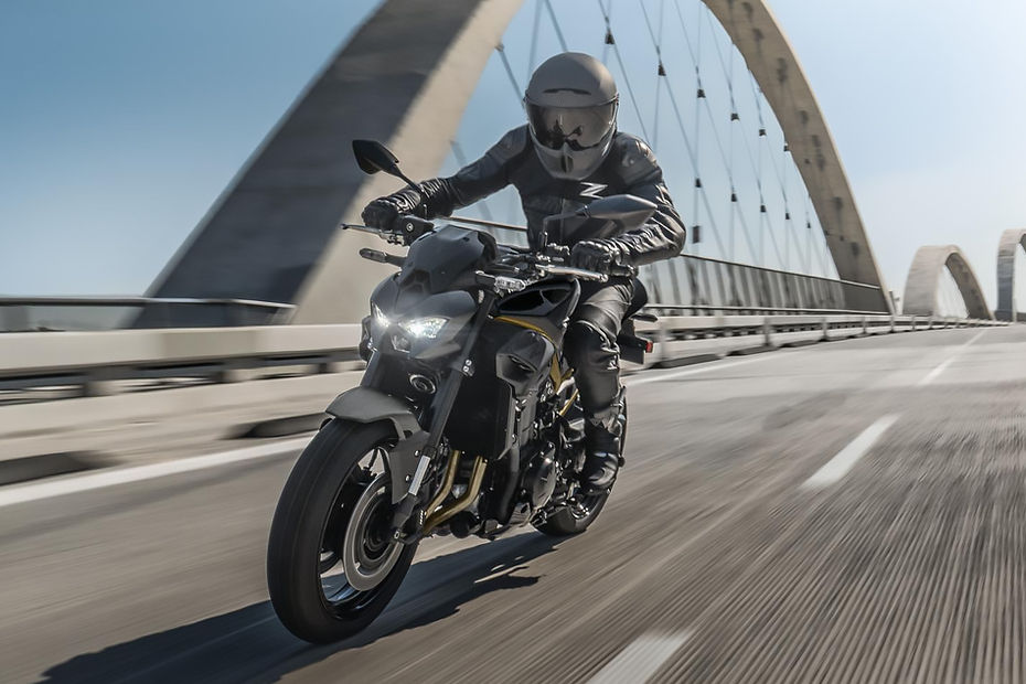 Kawasaki Z900 image 7