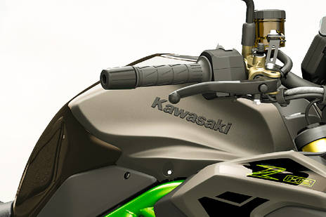 Kawasaki Z H2 SE Price, Images, Mileage, Specs & Features