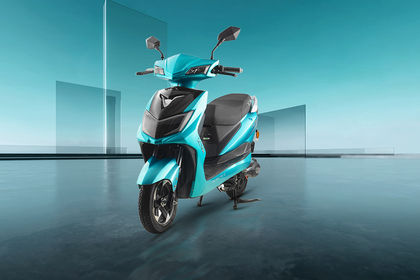 Kinetic Green Zoom Front Left Quarter View Kinetic Green Zoom Front Left Quarter View