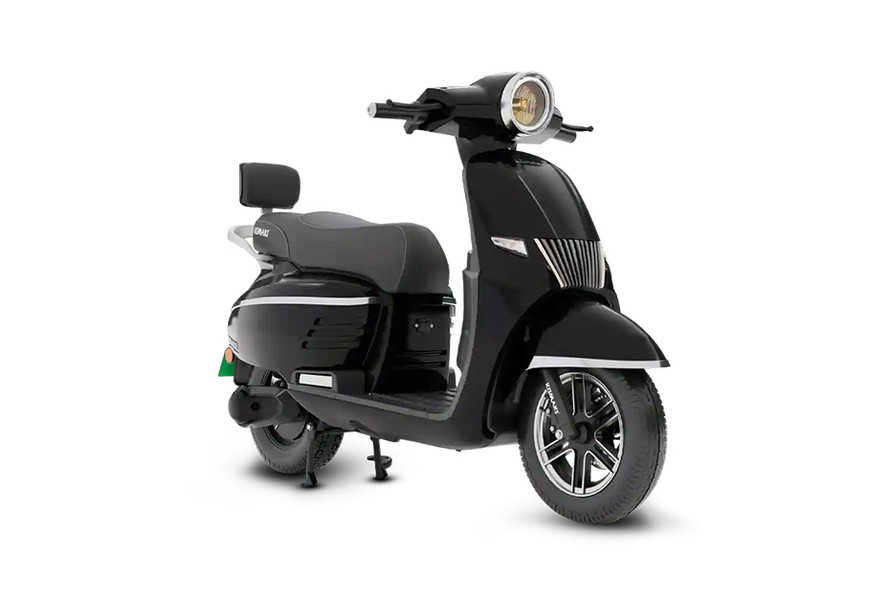 जेट ब्लैक 