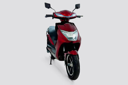Komaki LY Front Right Quarter View Komaki LY Front Right Quarter View