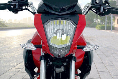 Komaki MX3 Headlamp Komaki MX3 Headlamp