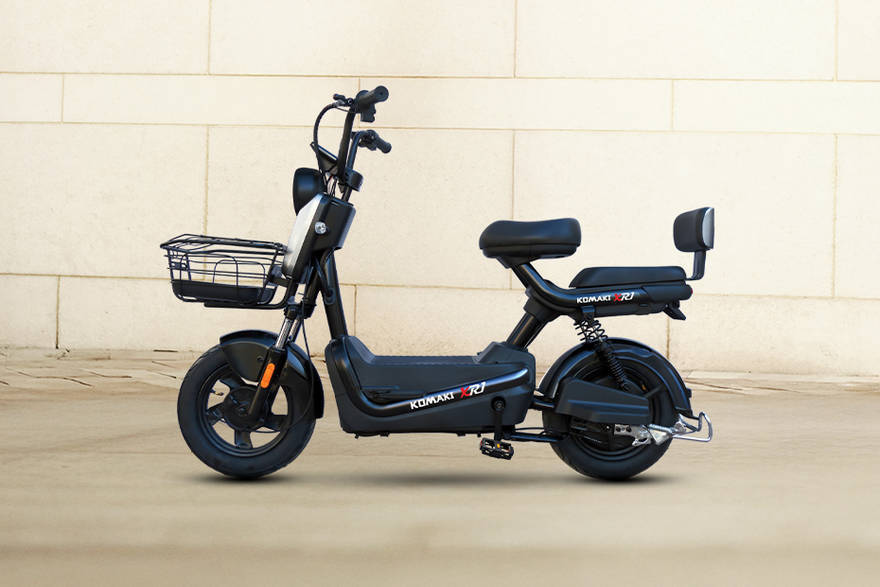 Komaki XR1 Left Side View