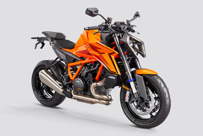 KTM 1390 Super Duke R KTM 1390 Super Duke R
