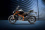 KTM Duke 390 बाएं ओर का दृश्य