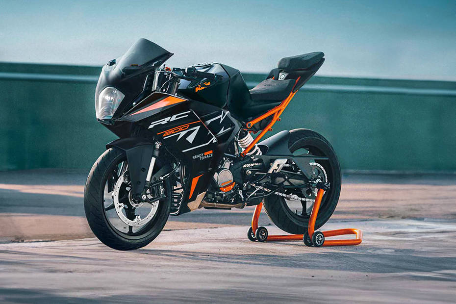 KTM RC 200 Variants