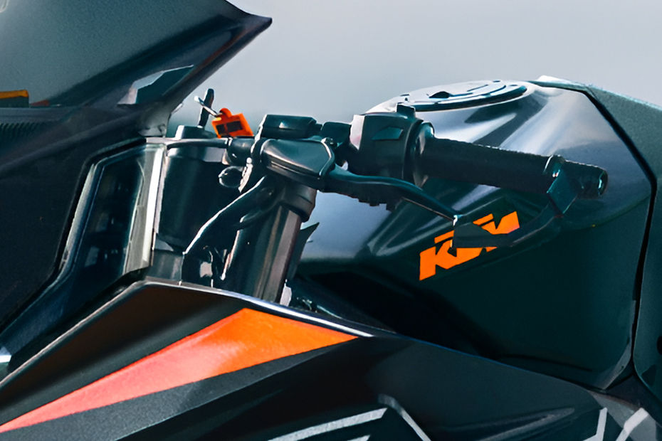 KTM RC 200 image 6