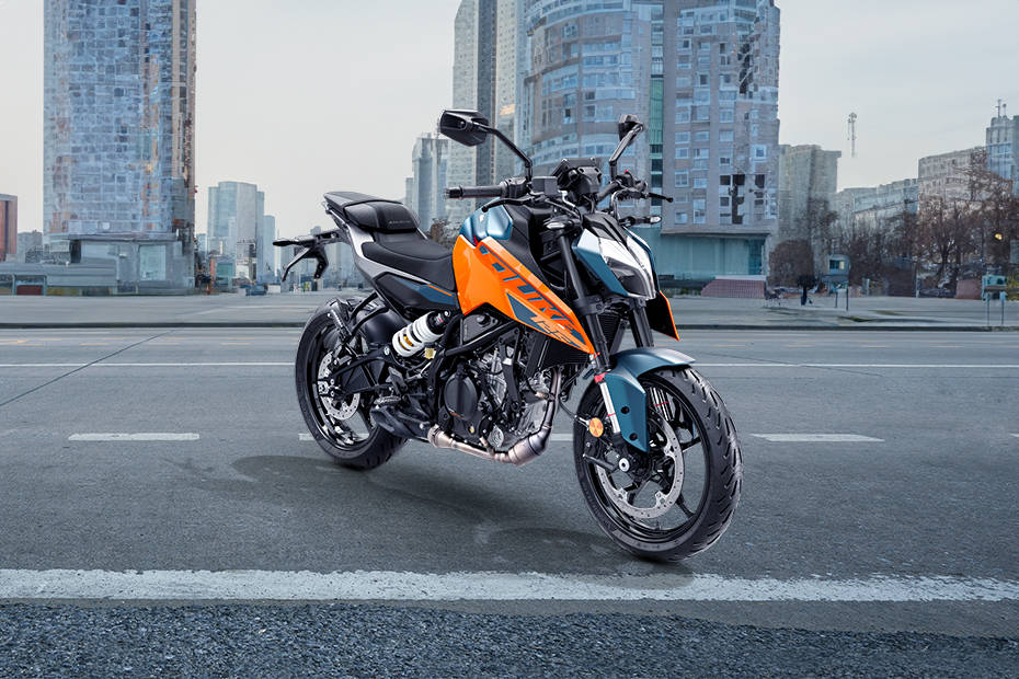 2024 KTM 125 Duke Variants