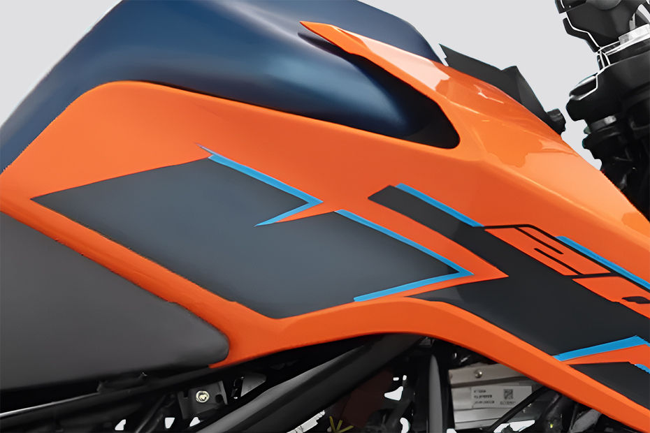 KTM 200 Duke image 6